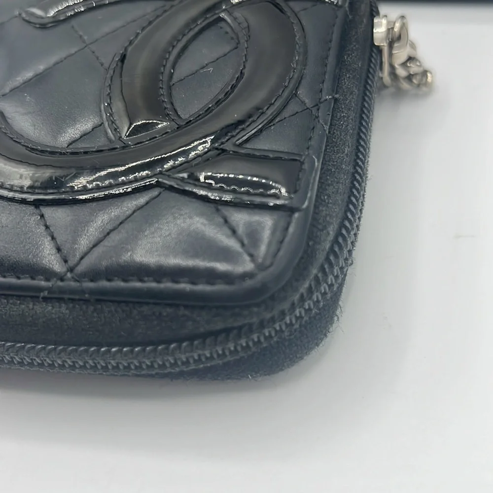 Chanel Cambon Qulted Zip Around Wallet - Picture 7 of 16
